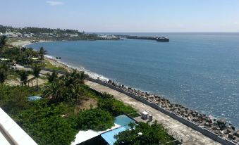 Seabay Inn
