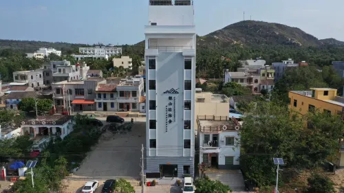 Changjiang Guanshan Offshore House B&B