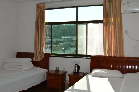 Guzhen Inn Отели рядом с достопримечательностью «Yancun Ancient Building Complex in Ming and Qing Dynasties»