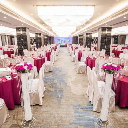 Xingtai Business Hotel