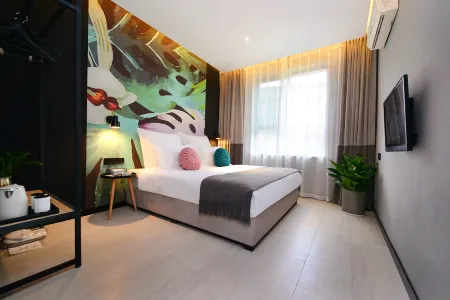 Chongqing Haoning Hotel (Yuxi Plaza Branch) Отели рядом с достопримечательностью «College of Science and Technology， Chongqing University»