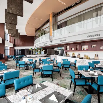 Shenzhen Huaqiang Plaza hotel (Huaqiangbei Metro Station)