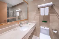 Vienna International Hotel (Nanning Shishan Park Metro Station) Các khách sạn gần Shishan Park