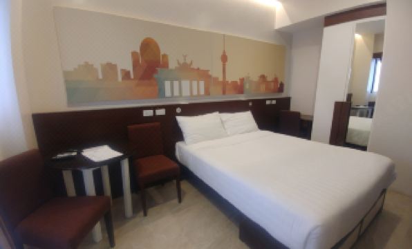Bed and Bath Serviced Suites