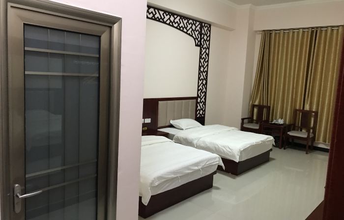 Yunfang Hotel, Luchuan