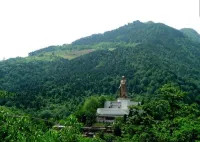 Louqiang Holiday Hotel