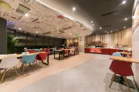 Ibis Hotel (Ya'an Langqiao) - sarapan