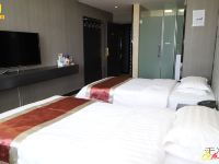 速8酒店(乌鲁木齐南湖店) - 标准双床房