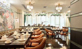 Benwei Hotel