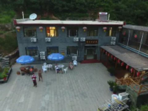Qiangsheng Farmhouse Hotels near Jinshanling Great Wall