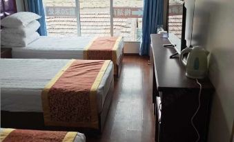 Gonghe Chunhai Jiaotong Hotel