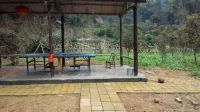 Hongse Renjia Farmhouse Hotels in Shaoshan