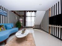 泰尔客服务式公寓(广州雄峰城店) - 豪华复式家庭双卧套房