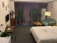 广州蔷薇国际酒店式公寓 - 商务大床房