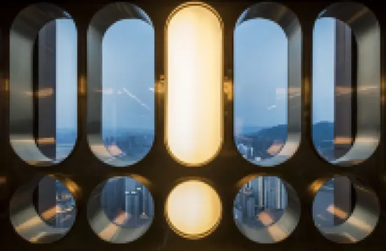 ISEYA世野·高空ホテル(雲端之眼)