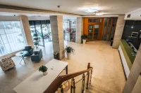 Sunshine Chain Hotel