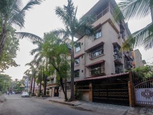 FabExpress Aishwarya Service Apartment