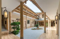 石頭記・初泊宿朗丨茶咖・180°火山花園景設計師美宿（和順古鎮店） 鄰近和顺的酒店