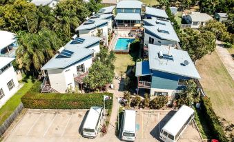 Emu＇s Beach Resort - Housity