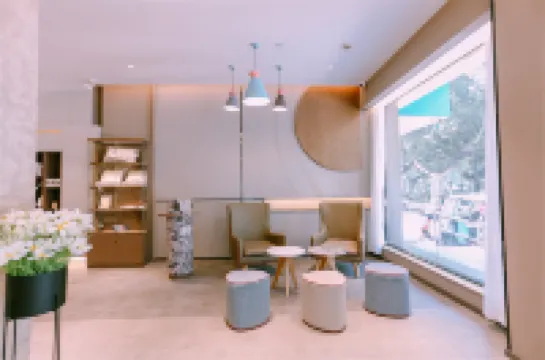 Homeinn · neo (Ma'anshan Jiefang Road Yushan Lake Park)