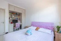 Ejin Tianxia Huyang Guesthouse