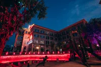 唐城博達凱瑞國際酒店(襄陽唐城影視基地店) 鄰近六〇三文創園的酒店