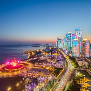 Beier Hotel (Qingdao May Fourth Square Vientiane City Branch) Отели рядом с достопримечательностью «Храм Джаншан»