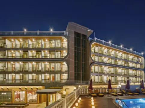 GoldOne Hotel & Suites