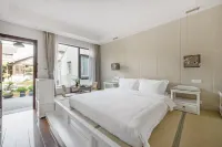 Shanghai Caoxi Bieyuan Homestay(Zhujiajiao Ancient Town Shop)