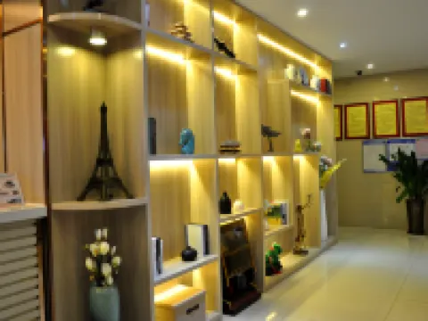 Tianhai Yueju Hotel (Jiujiang Railway Station Pedestrian Street Store) Hotels in Jiujiang
