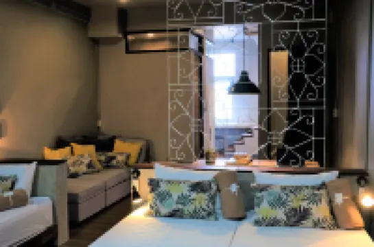 亞克薩普萊維特