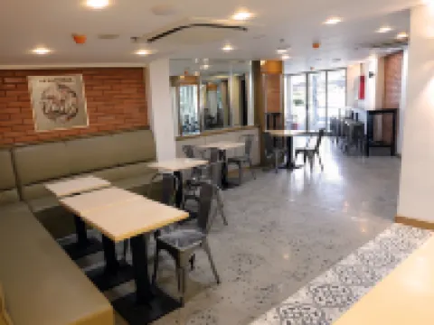 1010 호텔 문틴루파 호텔