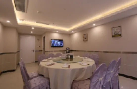 金碧灣酒店（開平百匯店）