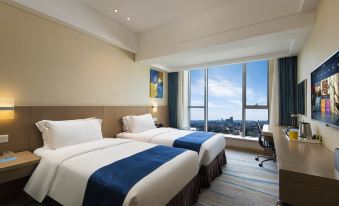 Center International Hotel