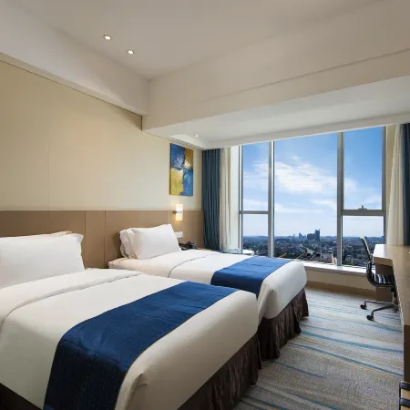 Center International Hotel