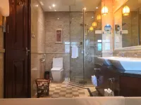 Wenfeng Hotel (Nantong New Sanshui Building) - Balcony