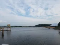 鏡泊湖金湖灣商務飯店 - 山景