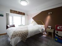 重庆三叶精品公寓 - 舒适温馨舒适一室大床房