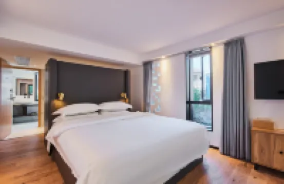 Qingshu Hostel