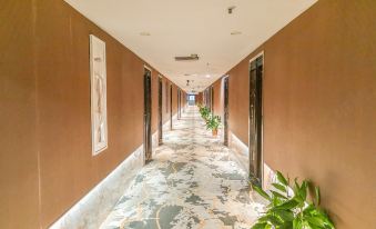 Chuang E Jia Fa Milai Hotel (Luqiao Fu Shi Square Store)
