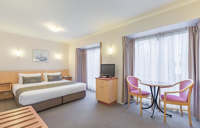 The Waverley International Hotel