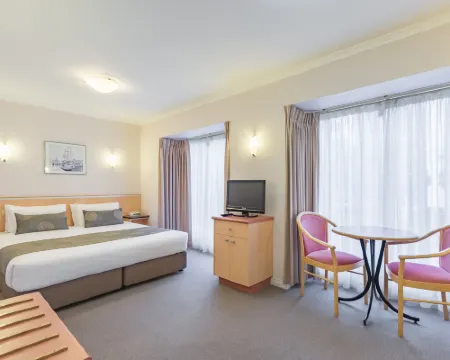 The Waverley International Hotel Hotels in Glen Waverley