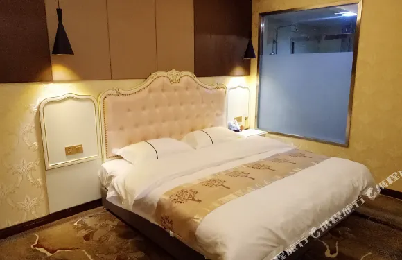 布拖高原明珠假日酒店