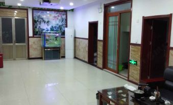 Qufu Jinfuyuan Hotel