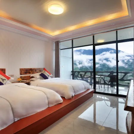 Longji Terrace Xinxin Resort Hotel (Qianfy Floor Tianti View Terrace) Hotels in Longsheng