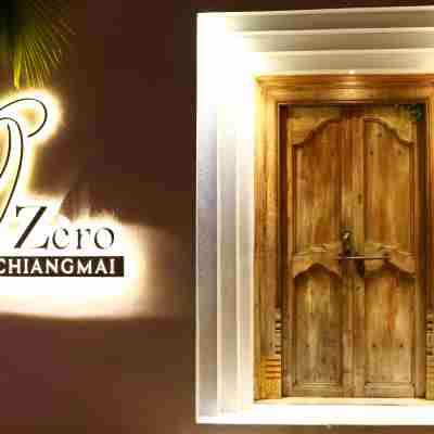 雲之尚飯店(清邁零別墅塔佩門店) Hotel Exterior