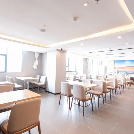 Yeste Hotel