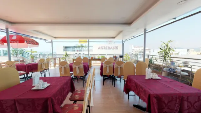 Phương Đông - Orient Hotel Da Nang Отели рядом с достопримечательностью «Da Nang Museum»