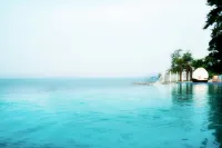 Arte Resort Spa & Pool Villa - مسبح