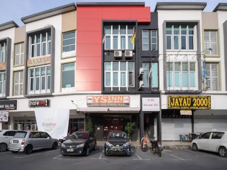 OYO 89301 Ys Inn